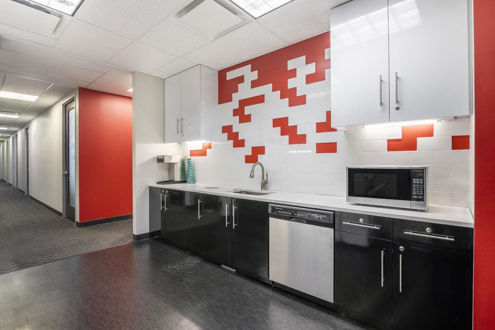 50 Tice Blvd, Woodcliff Lakes NJ CommercialCafe